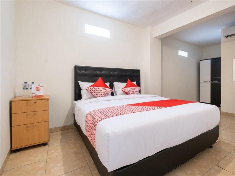Oyo 2173 Bnv House Babarsari Hotel Maguwo Екстериор снимка
