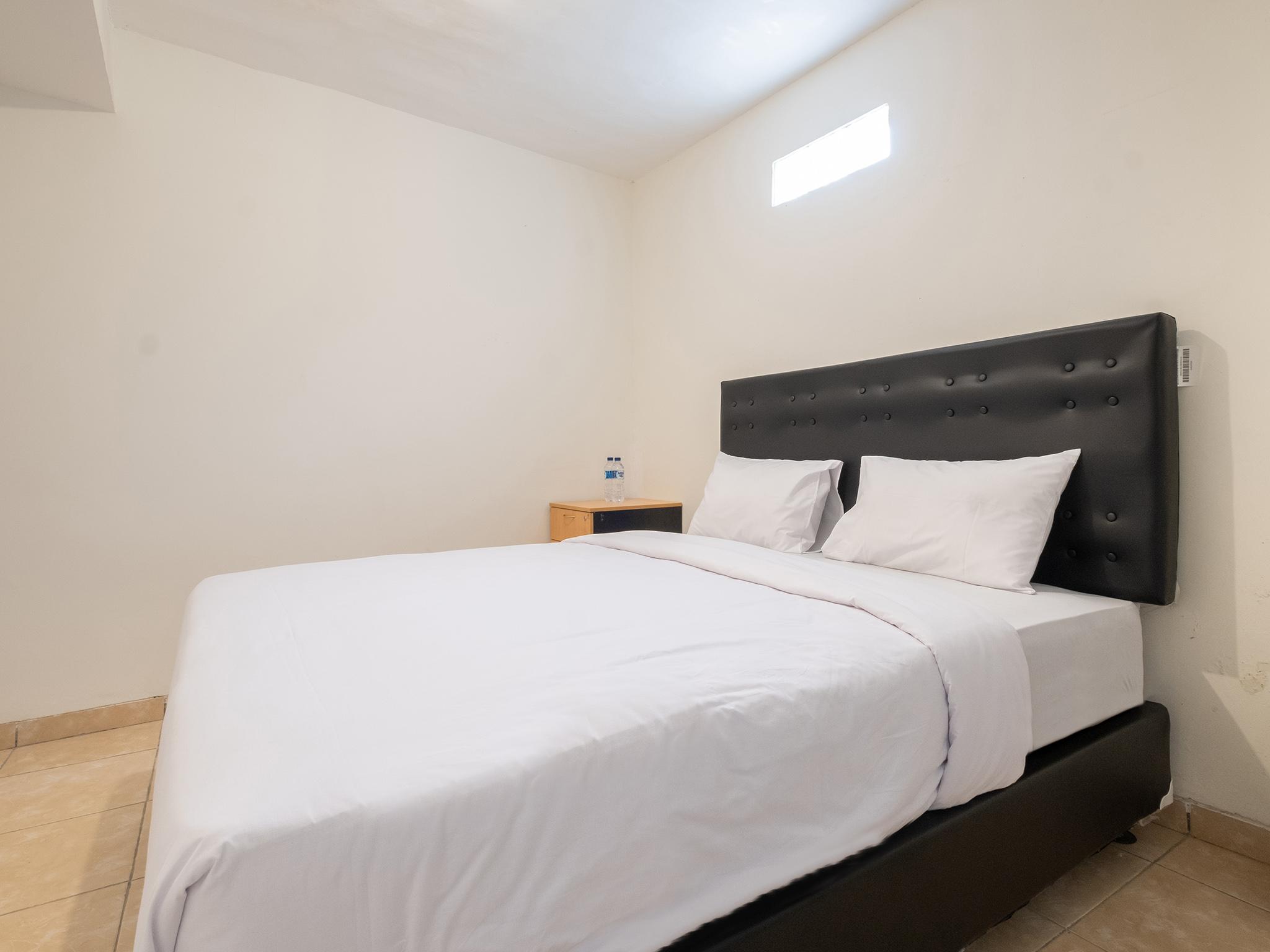 Oyo 2173 Bnv House Babarsari Hotel Maguwo Екстериор снимка